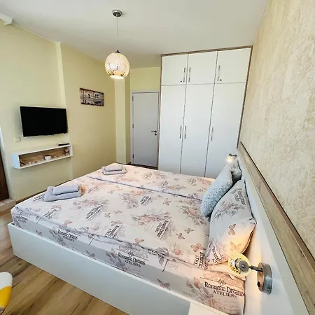 Romance & Free Parking Διαμέρισμα *