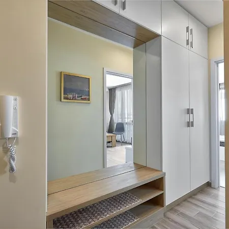 Romance & Free Parking Burgaz